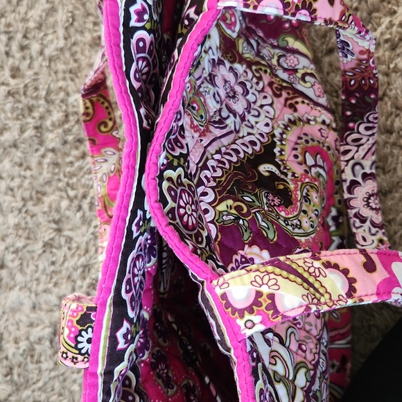 Vera Bradley Very Berry Paisley retired East West tote - Picture 4 of 4